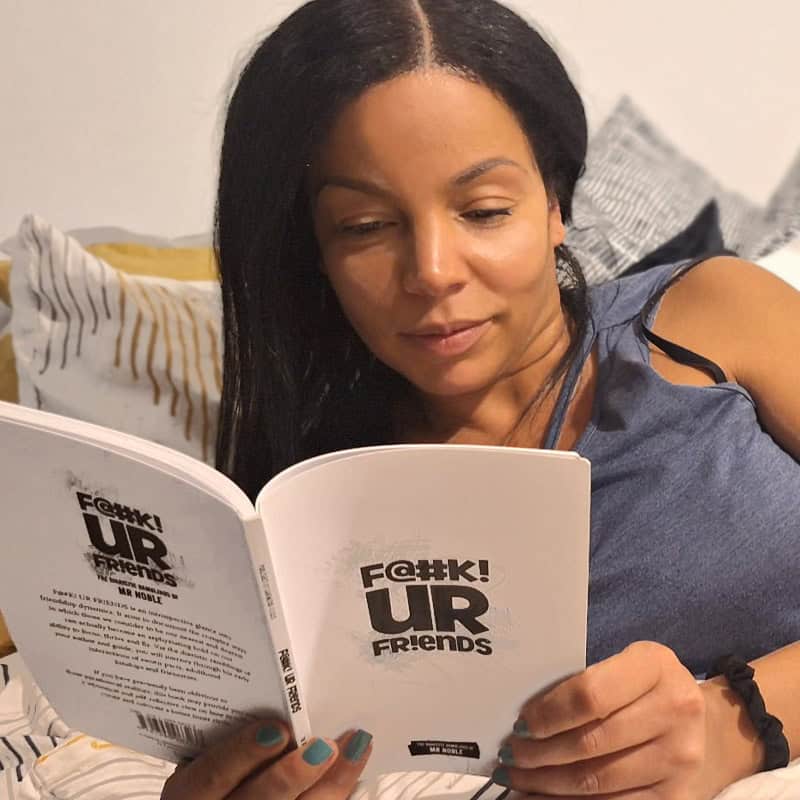 simone-harrington-book-review